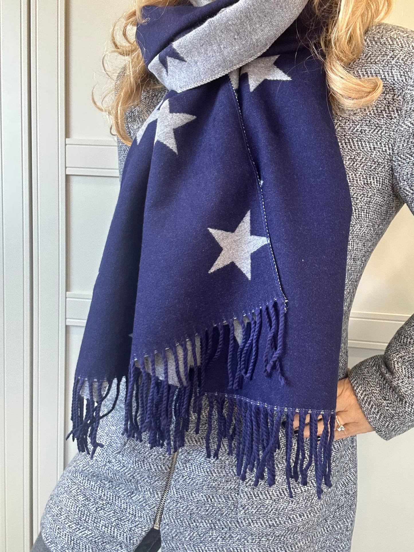 Star Cashmere Blend Reversible Scarf | Navy & Grey