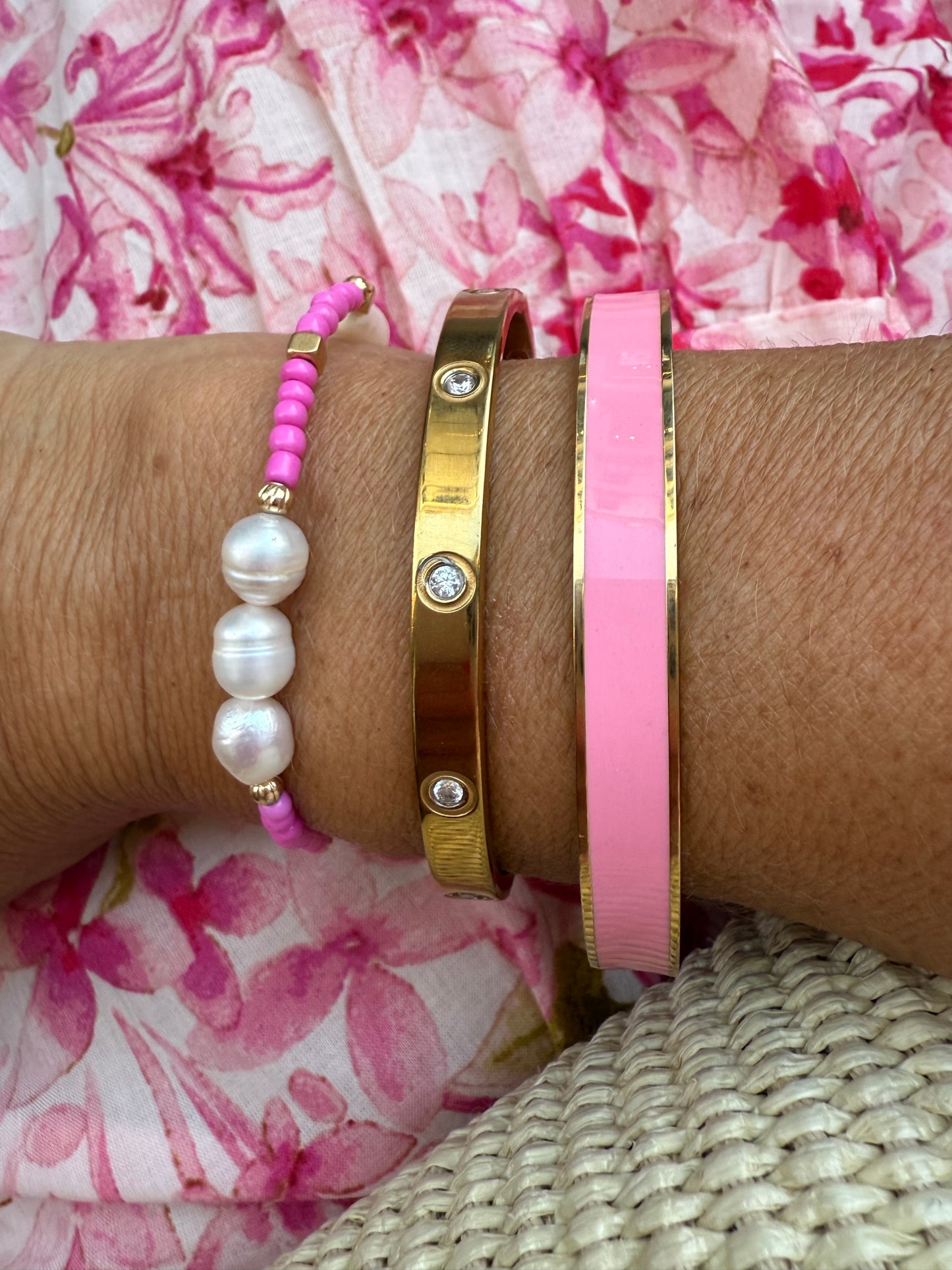 Freshwater Pearl Bracelets | Blue, Green or Pink