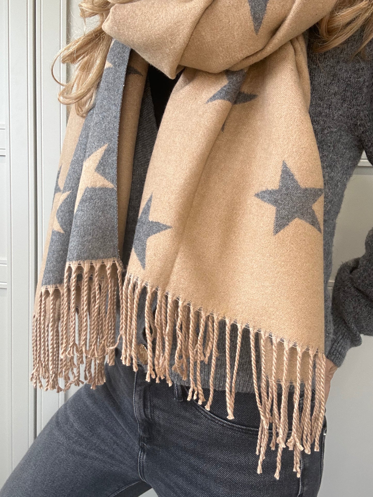 Star Cashmere Blend Reversible Scarf | Camel & Grey