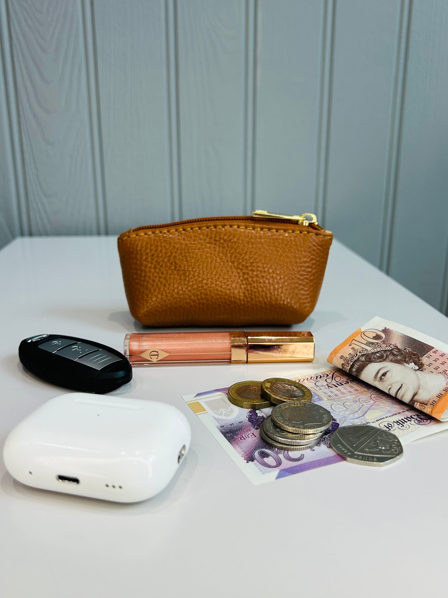 Leather Curved Mini Pouch | Tan