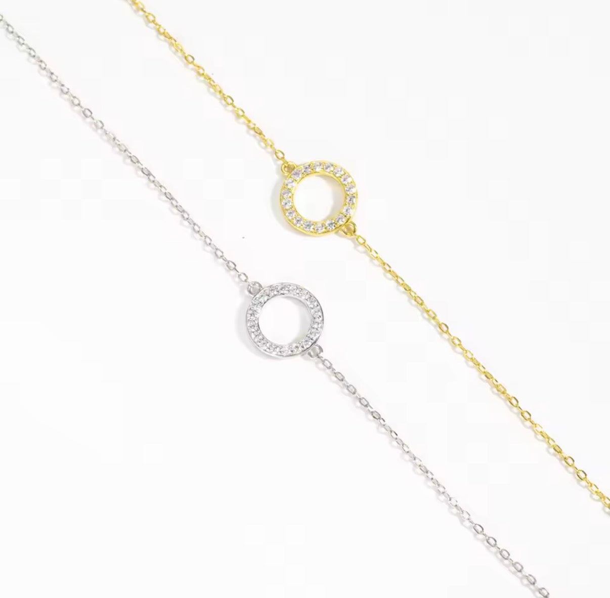 Open Circle Bracelet | Gold or Silver