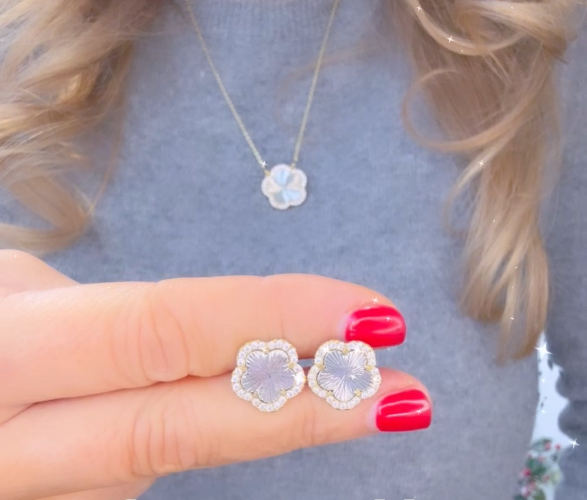 Sparkle Clover Earrings | Silver