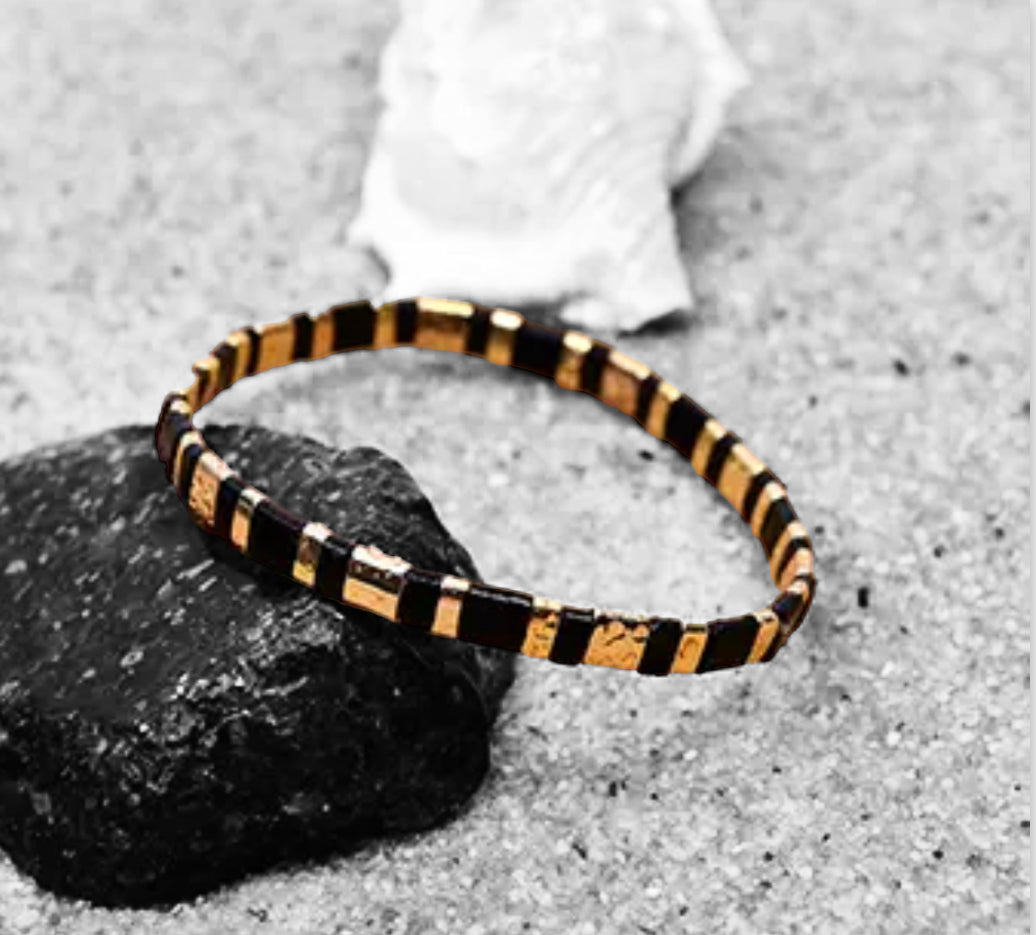 Miyuki Tile Bracelet | Black & Gold