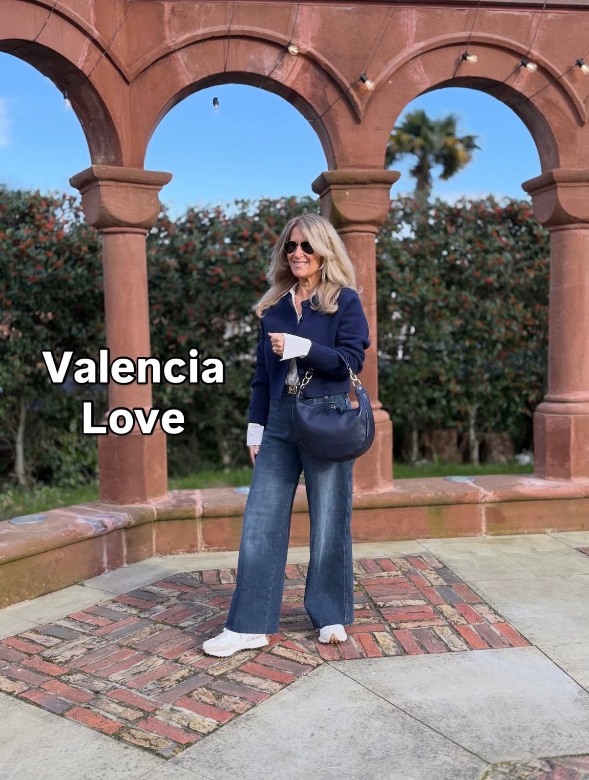 Valencia Crescent Hobo Bag | Navy