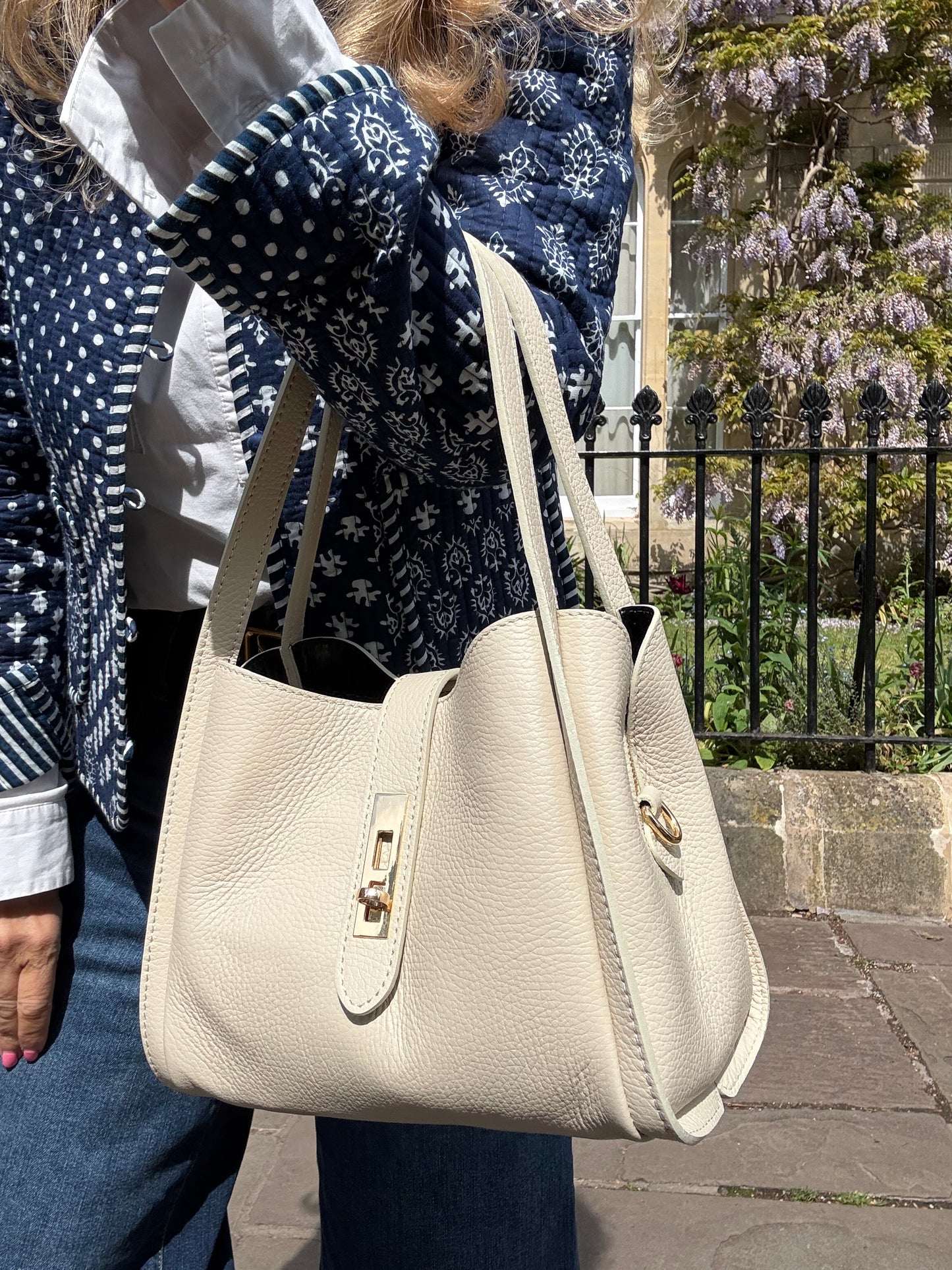 Amalfi Multi Compartment Bag | Cream