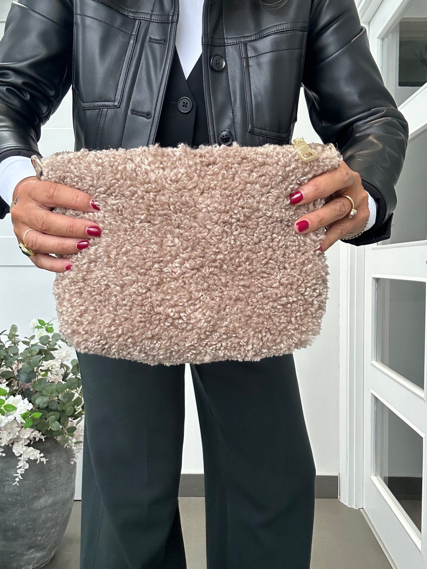 Teddy Shearling Bag | Taupe