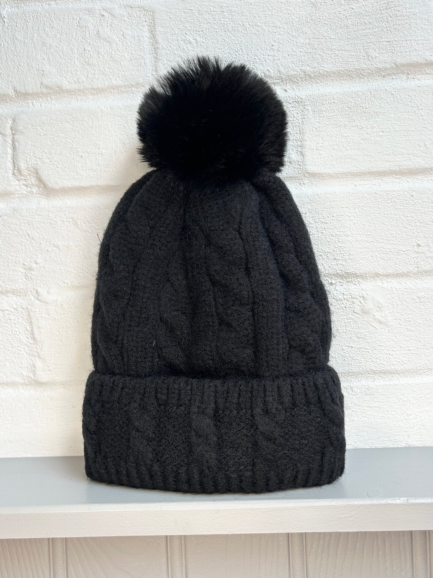 Cable Knit Fleece Lined Pom Hat | Black