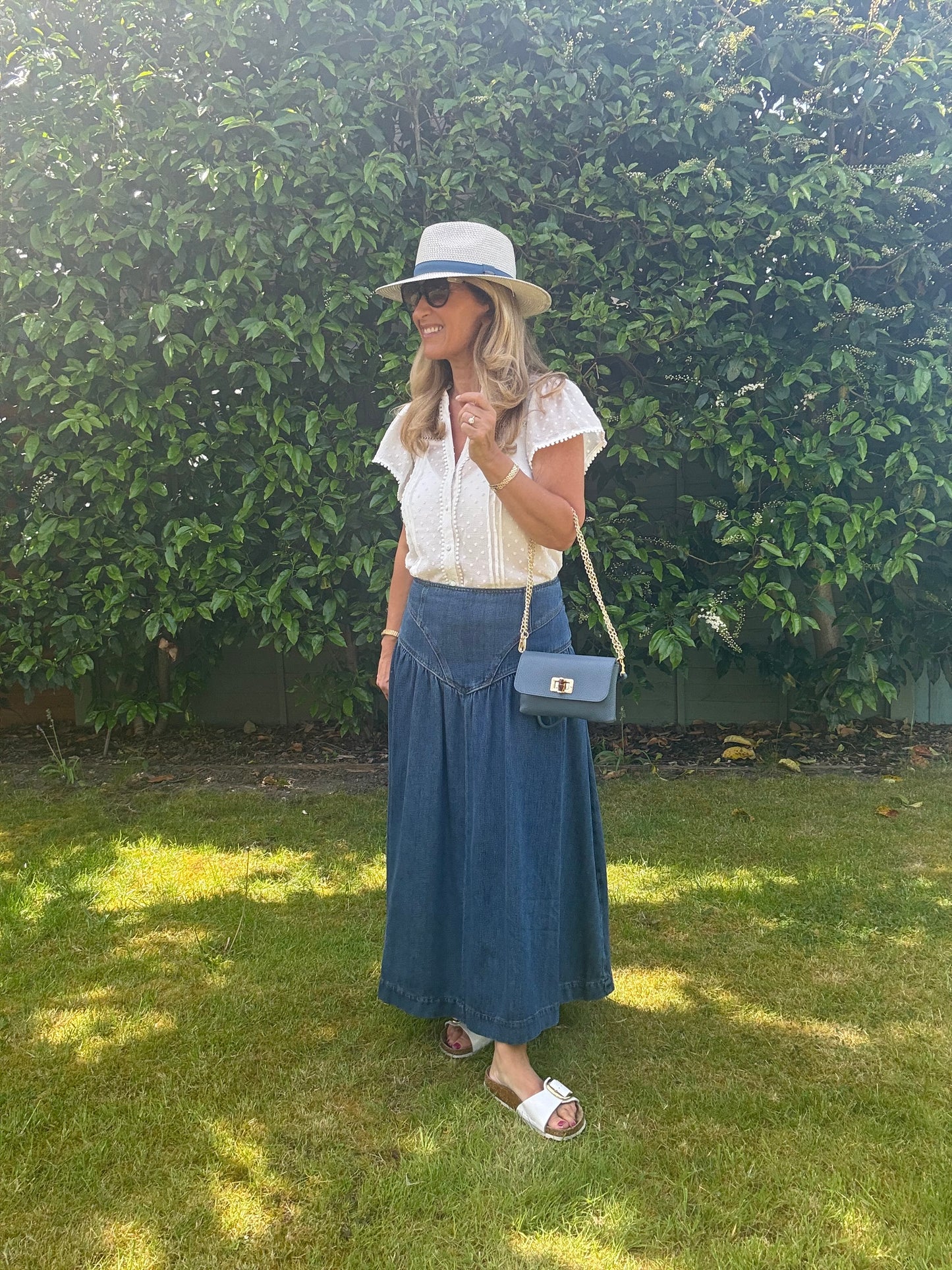 Solero Sun Hat (UPF50+ & Packable) | Denim Blue & Ivory
