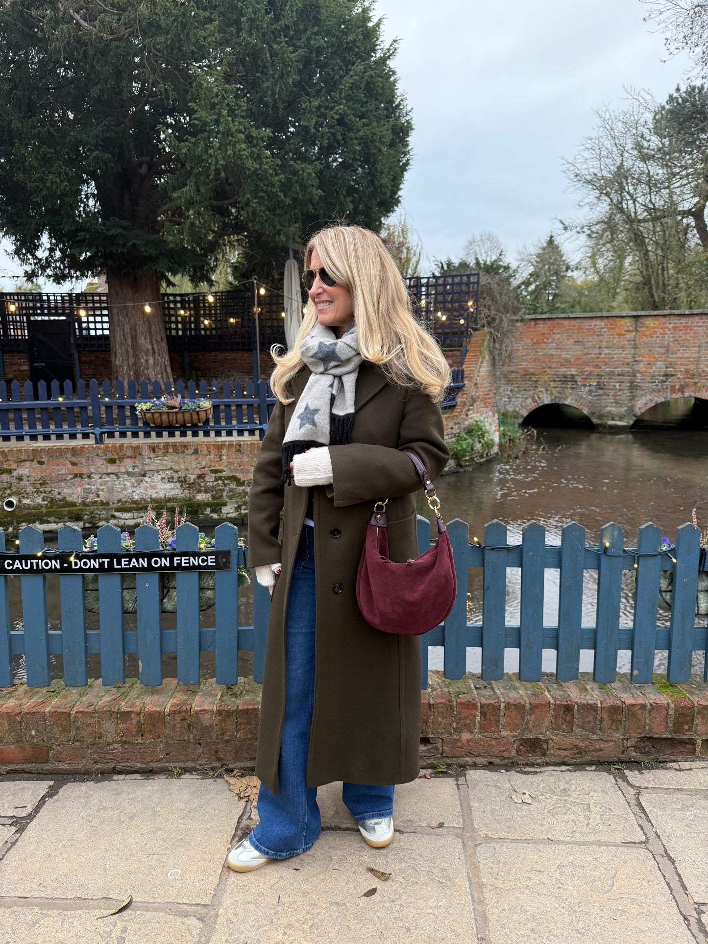 Sienna Suede Crescent Hobo Bag | Burgundy