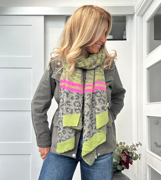 Maria Winter Scarf | Khaki & Pink