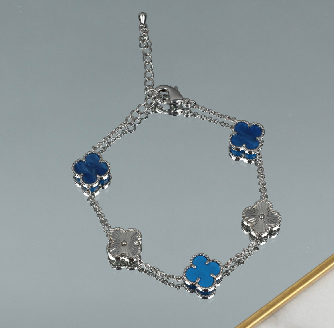 Clover Bracelet | Mother of Pearl Blue & Silver