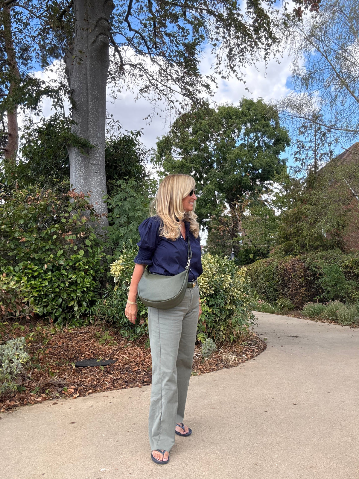 Valencia Crescent Hobo Bag | Olive