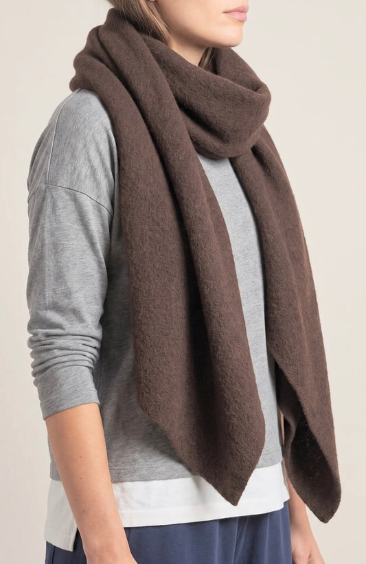 Asymmetric Textured Heavyweight Scarf | Brown