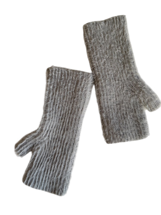 Winter Wrist Warmers | Grey