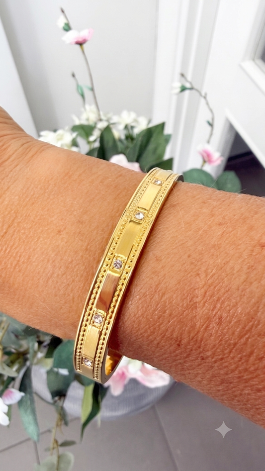 The Clementine Crystal Bangle