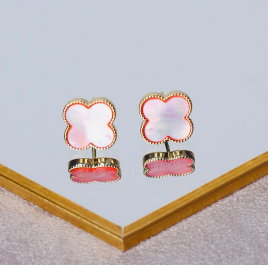 Clover Earrings | Mother of Pearl Pink